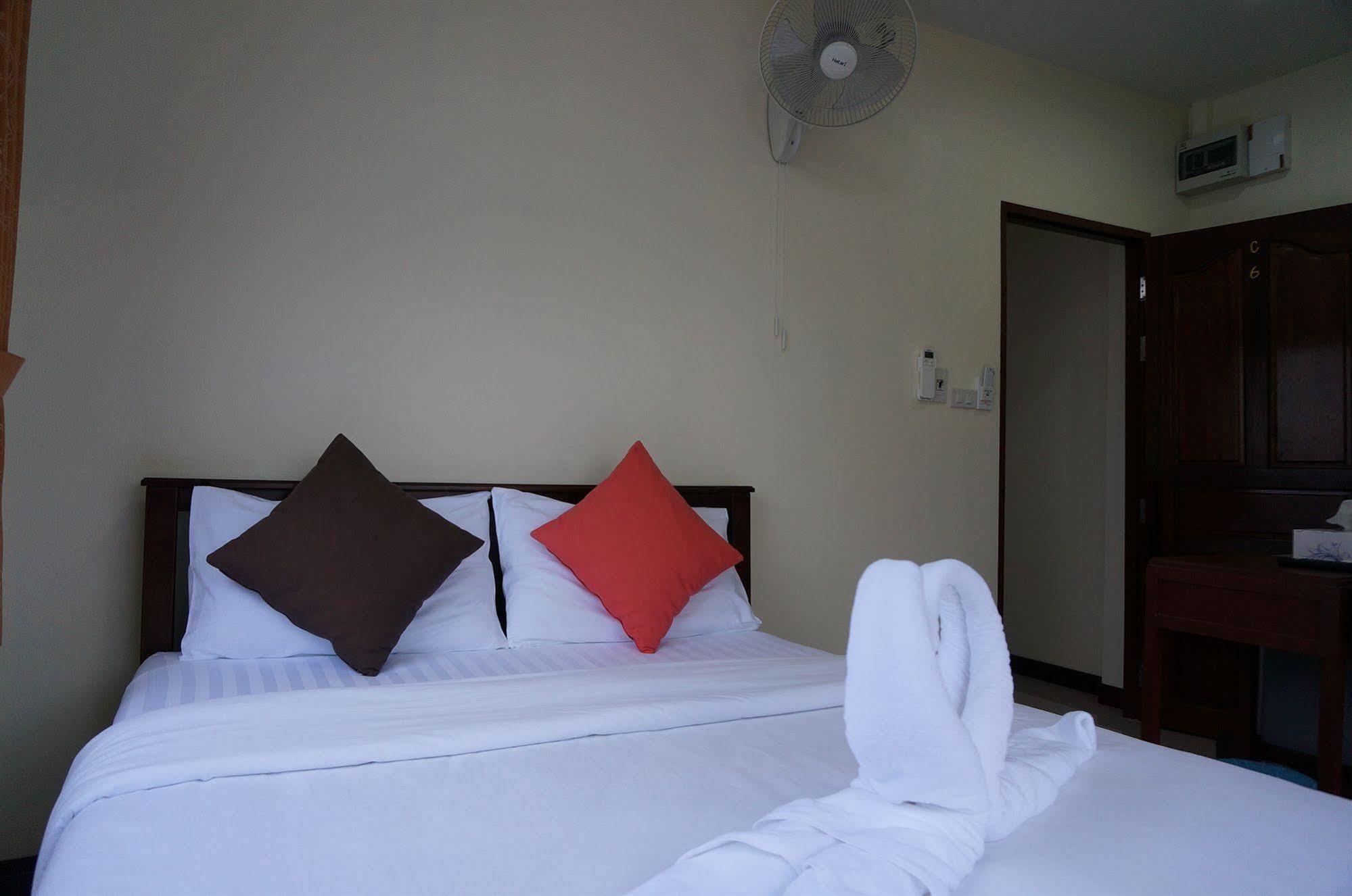 Baan Taweesuk Guest House Χουά Χιν Εξωτερικό φωτογραφία